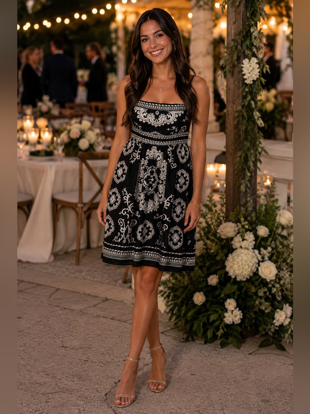 🖤Hello Gorgeous! Silk strapless dress by White House Black Market -Size 4